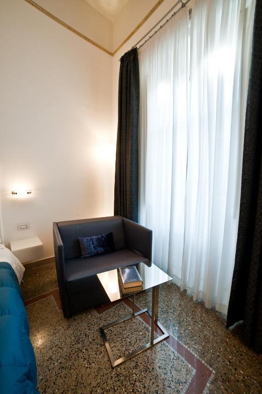 Town House Cavour Bed & Breakfast Reggio di Calabria Ruang foto