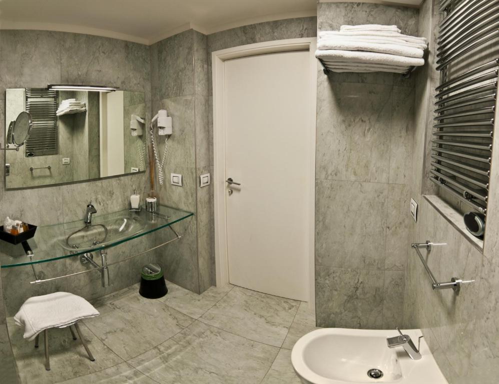 Town House Cavour Bed & Breakfast Reggio di Calabria Ruang foto