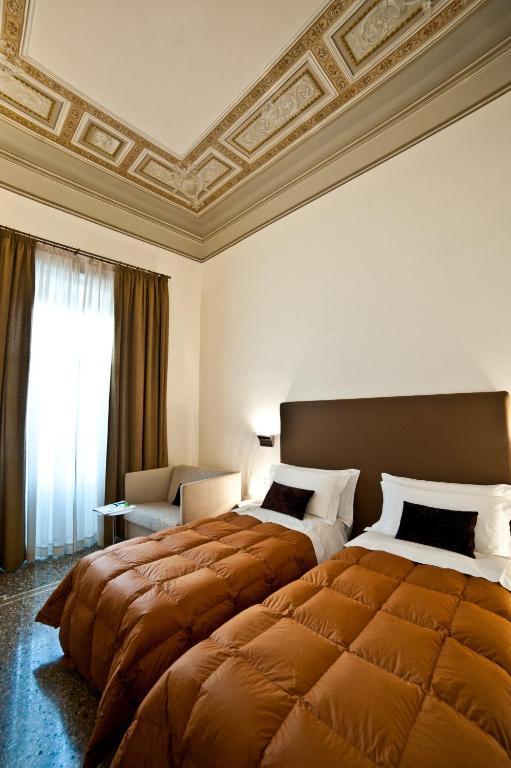 Town House Cavour Bed & Breakfast Reggio di Calabria Ruang foto