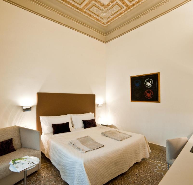 Town House Cavour Bed & Breakfast Reggio di Calabria Ruang foto