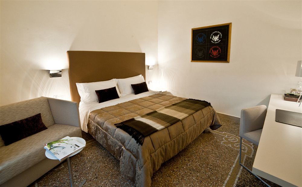 Town House Cavour Bed & Breakfast Reggio di Calabria Bagian luar foto